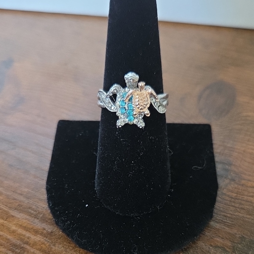 925 Silver Turtle Ring with Blue Accents